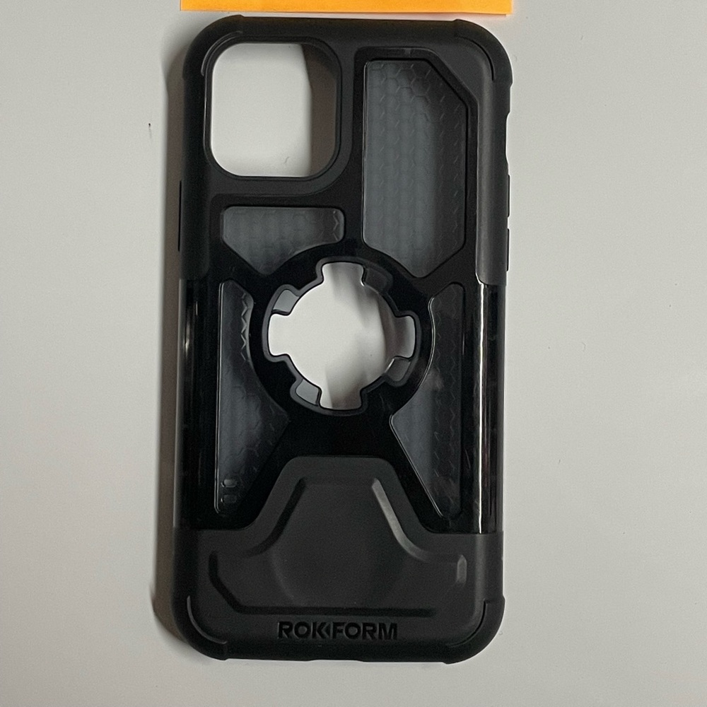 Rokform Neodymium magnetic crystal case iphone 11